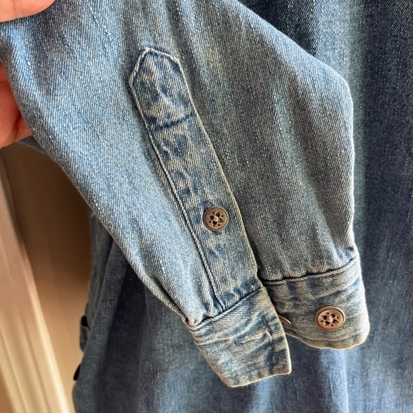 SOLD Christopher & Banks Embroidered Denim Shirt with Snowman Design Hol - Picture 11 of 12